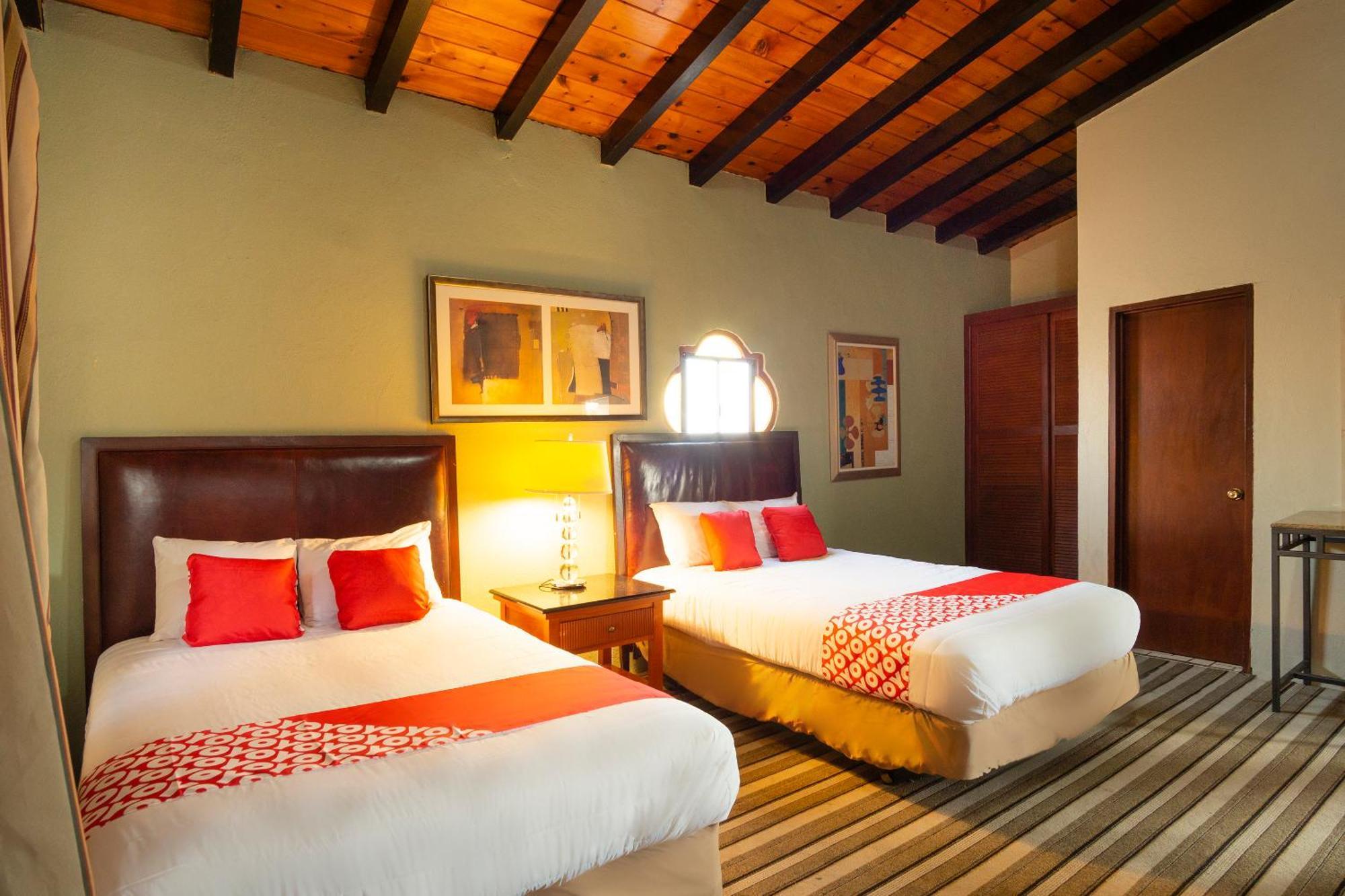 Oyo Hotel Hacienda Don Luis, Розаріто Екстер'єр фото A typical hotel room
