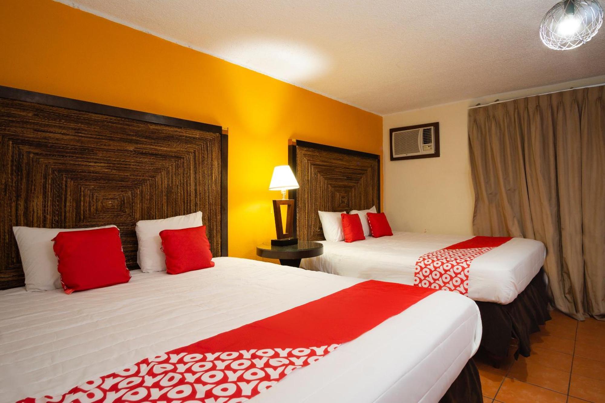 Oyo Hotel Hacienda Don Luis, Розаріто Екстер'єр фото A typical OYO hotel room in Mexico City