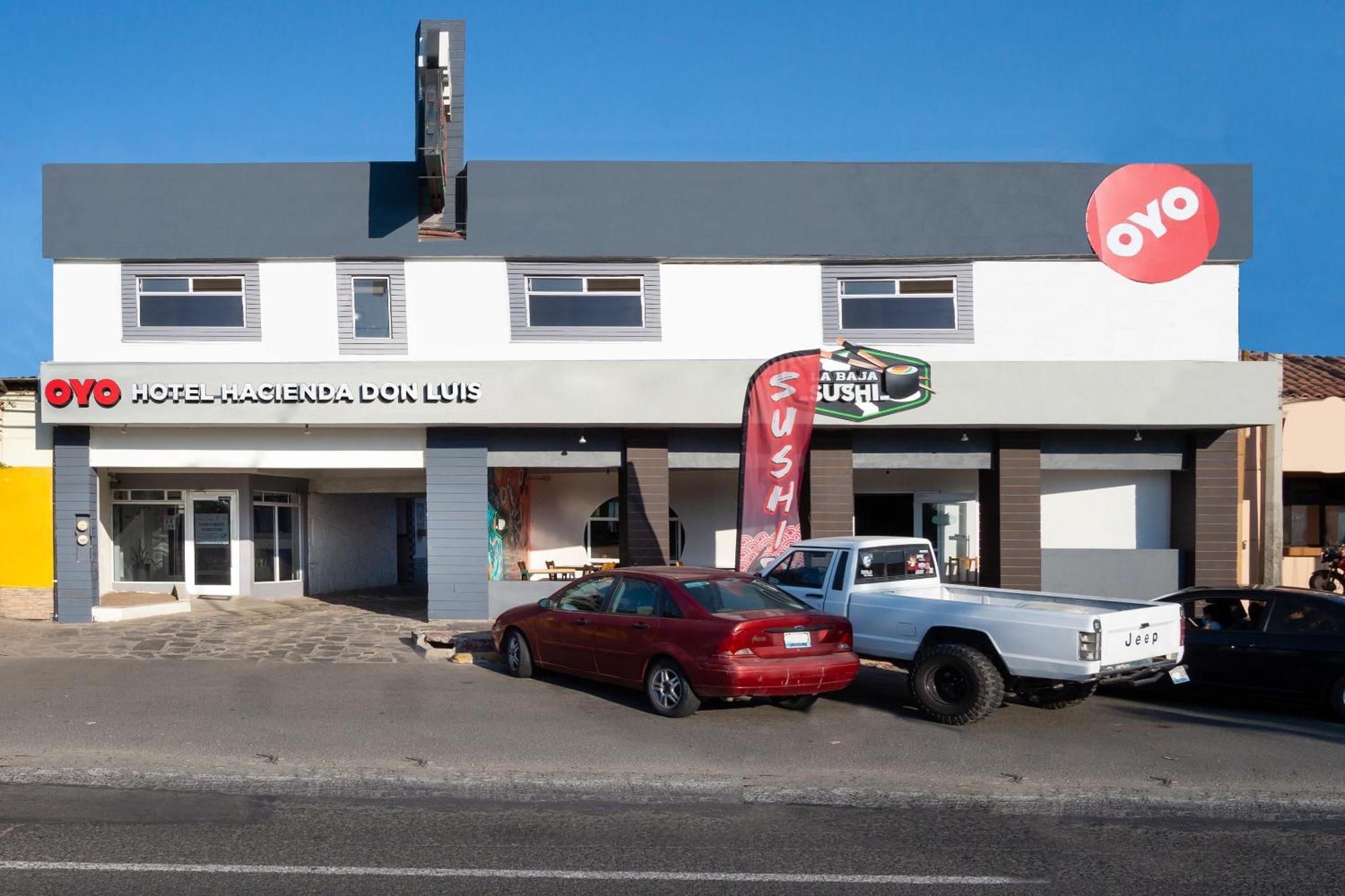 Oyo Hotel Hacienda Don Luis, Розаріто Екстер'єр фото OYO Hotel in Port Elizabeth, South Africa